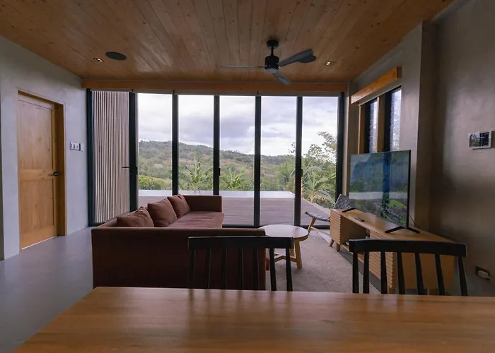 Exclusive Bali-inspired With Private Pool In Villa Cebu