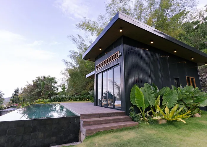 Exclusive Bali-inspired With Private Pool In Cebu